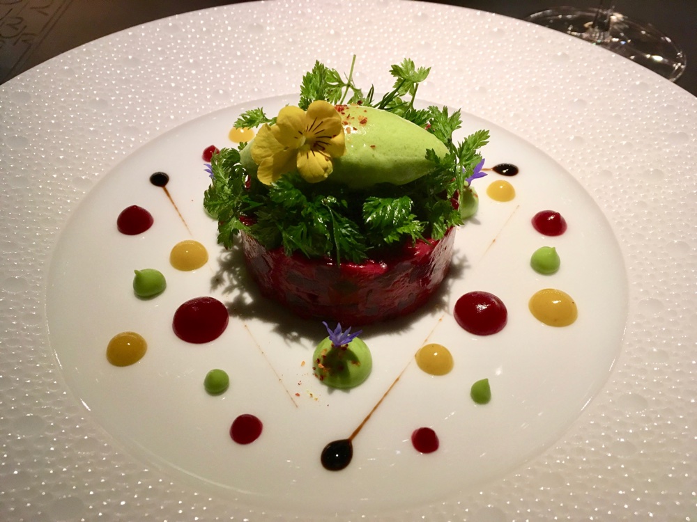 atelier-de-joel-robuchon-montreal-beet-tartare-wasabi-6
