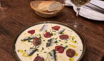 bo-degat-gazpacho-blanco-mtl-a-table-2020